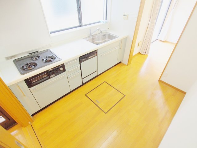 広島市安芸区矢野西５丁目の一戸建てのキッチン