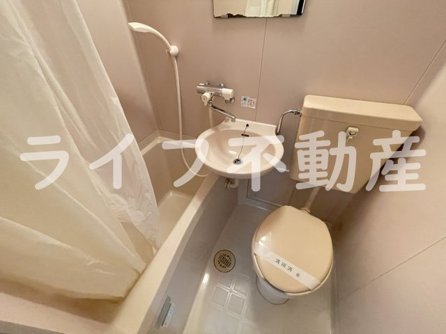バッハレジデンス長瀬の浴室|きれいなお風呂です