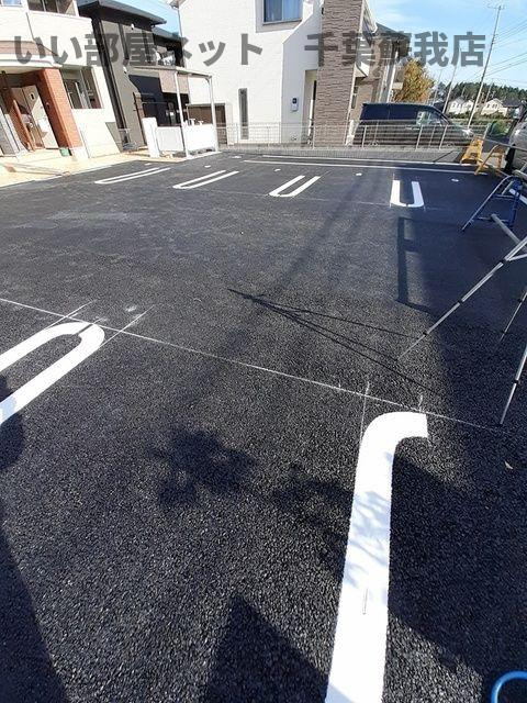ビオーレの駐車場|車をお持ちの方に嬉しい駐車場付きの物件です