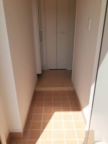 ル・ミール　Ⅲの玄関|収納もある玄関です