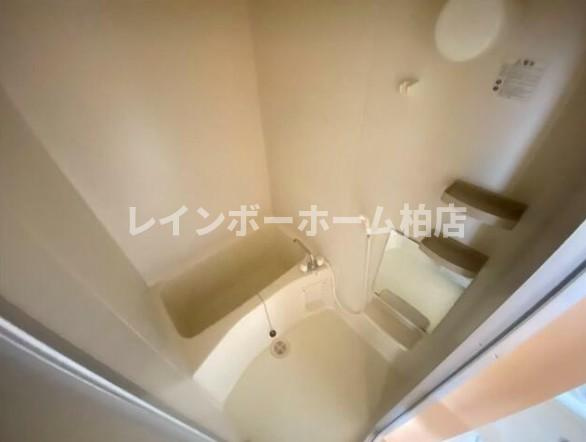 仲介手数料（賃料の1.10ヵ月）の50％OFF対象物件！の浴室|コンパクトで使いやすいお風呂です