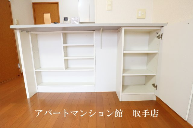 レオパレスウェルメードの収納