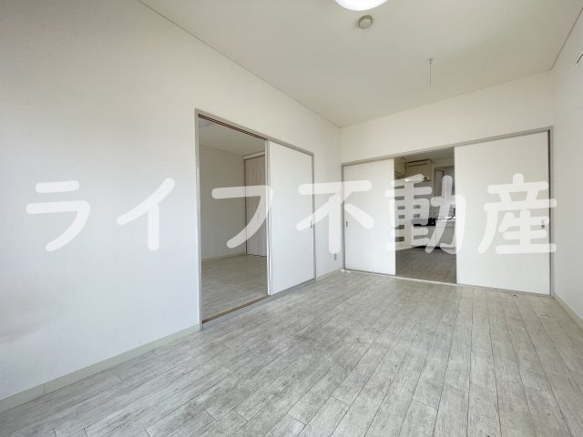 ランド雅の洋室|スタンダードな洋室です