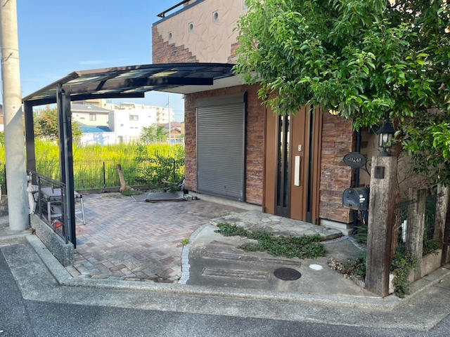【駐車場】