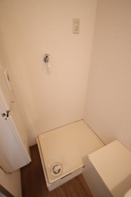 【設備】 | サトミハイツ | 室内洗濯機置場