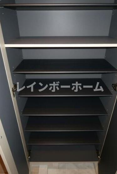 ラプラージュ　仲介手数料（賃料の1.10ヵ月）の50％OFF対象物件！の玄関|毎日通る玄関はこちらです