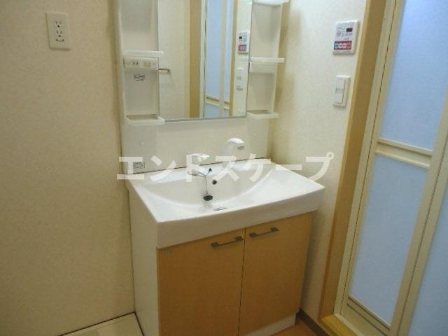 友の洗面所|洗面
高崎、前橋のお部屋探しはエンドスケープまで！お客様の理想お聞かせ下さい♪