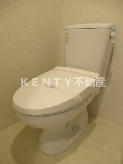 【トイレ】 | ＡＲＣＯＢＡＬＥＮＯ ＭＵＳＡＳＨＩＫＯＹＡＭＡ | ゆったりとした空間のトイレです