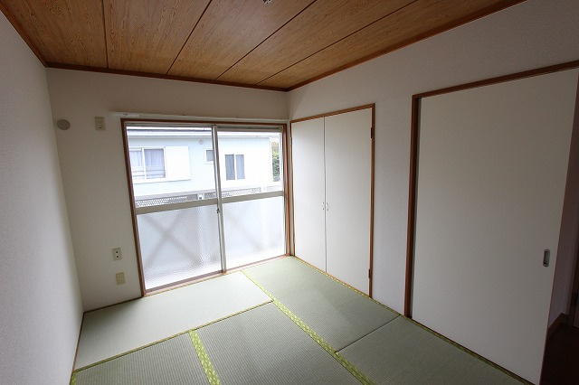 横浜市都筑区荏田南５丁目のテラスの和室