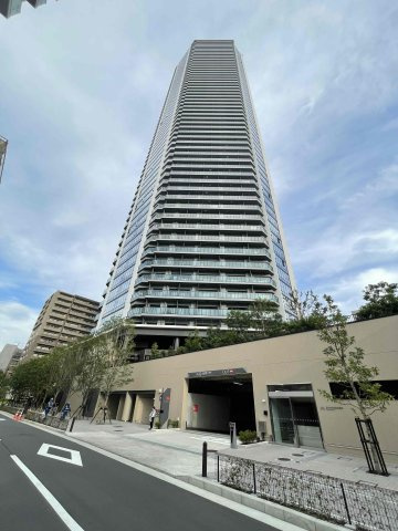 グランドシティタワー月島の外観