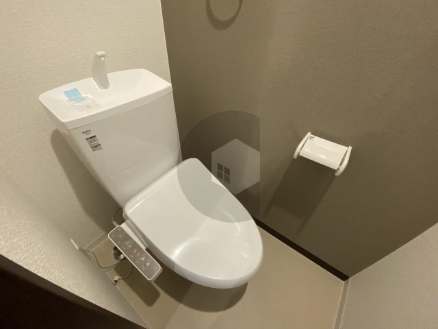 東大阪市若江本町２丁目のハイツのトイレ