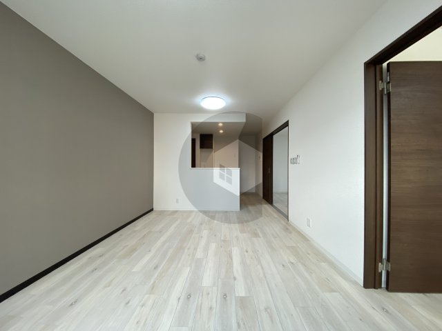 東大阪市若江本町２丁目のハイツの居間・リビング