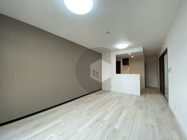 東大阪市若江本町２丁目のハイツの居間・リビング