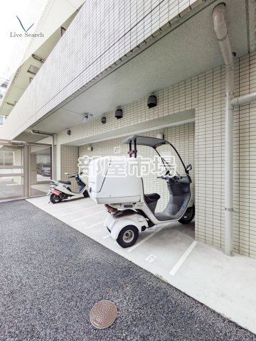 スカイコート木場ガーデンのその他共用部分|バイク置き場