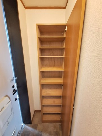 セレブリティの玄関