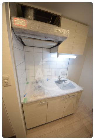 エスリード大阪上本町ブランシュのキッチン|エスリード大阪上本町ブランシュ　2口ガスシステムキッチン