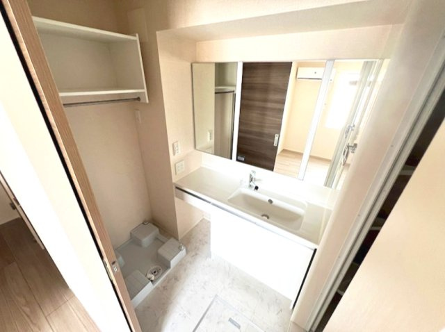 D-room WEST PARK西宮の洗面所