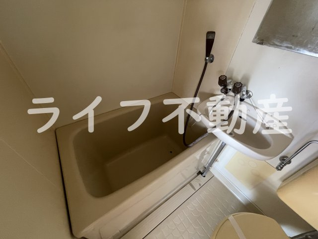 タキハイツの浴室|ゆったり過ごせるお風呂です