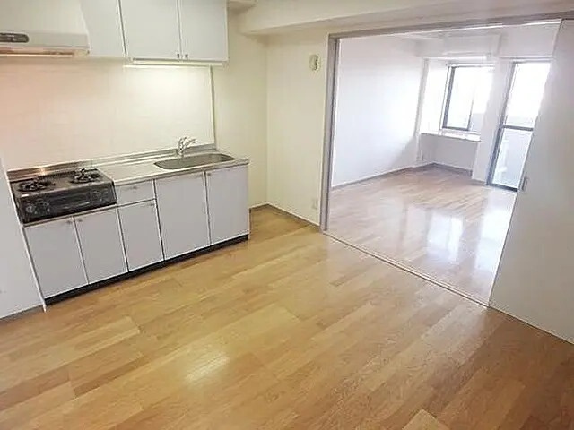 ワイズ新横浜のキッチン
