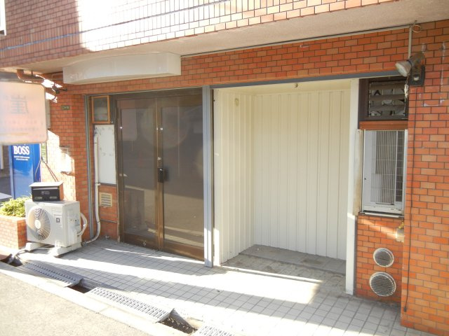 サンライト上新庄の外観