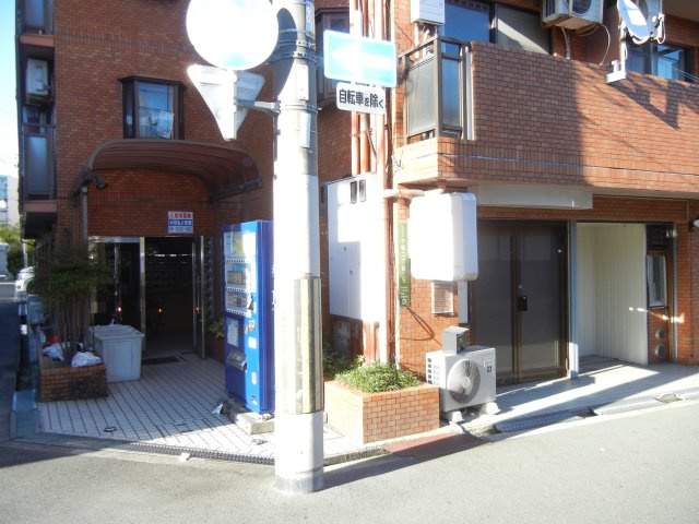 サンライト上新庄の外観