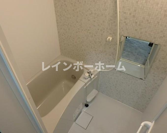 あかるAの浴室