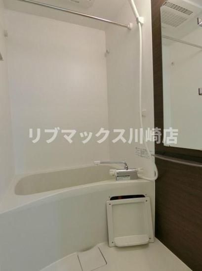 【浴室】リブリ・グランパル川崎 