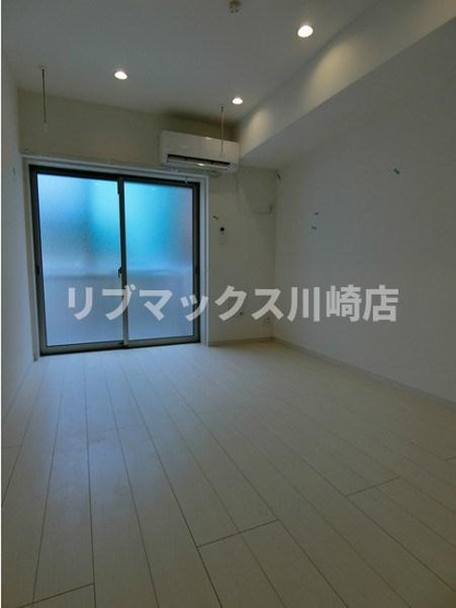 【寝室】リブリ・グランパル川崎