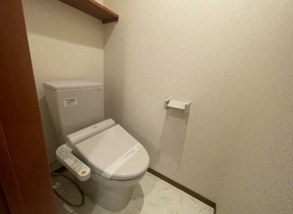 【トイレ】 | ケヤキの庄Ａ | 別のお部屋（類似タイプ）の参考写真となります。  