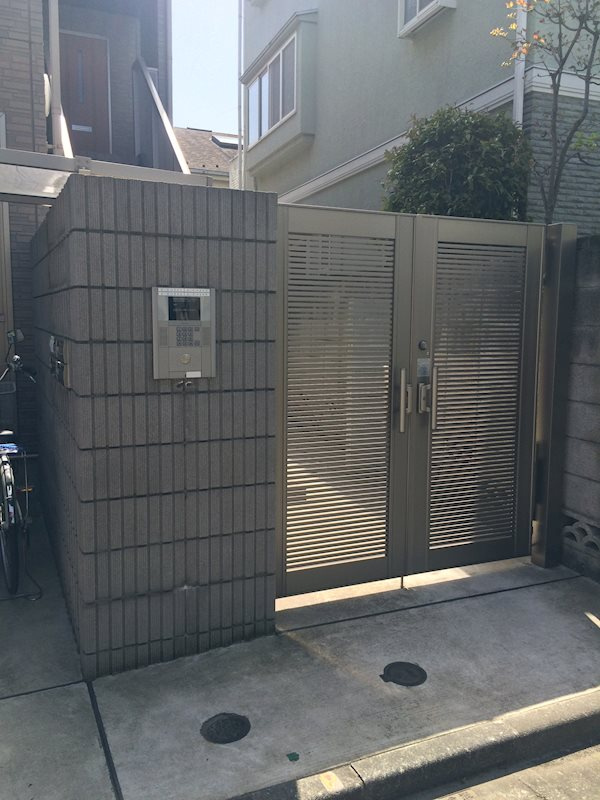 TYMのエントランス