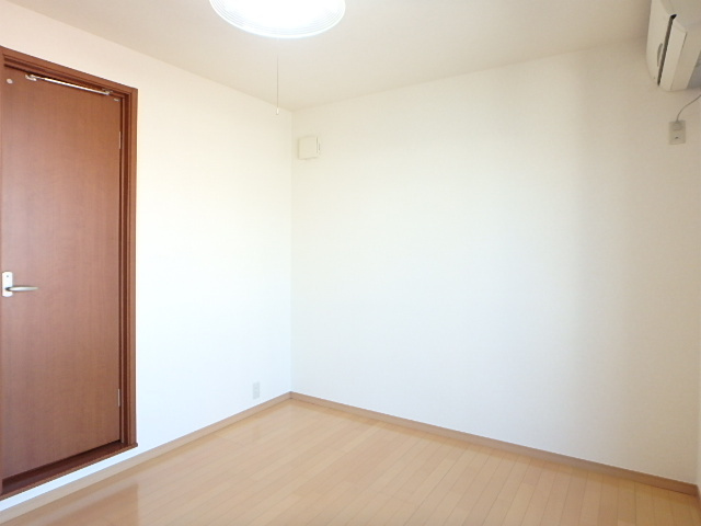 エクレール町屋の居間・リビング