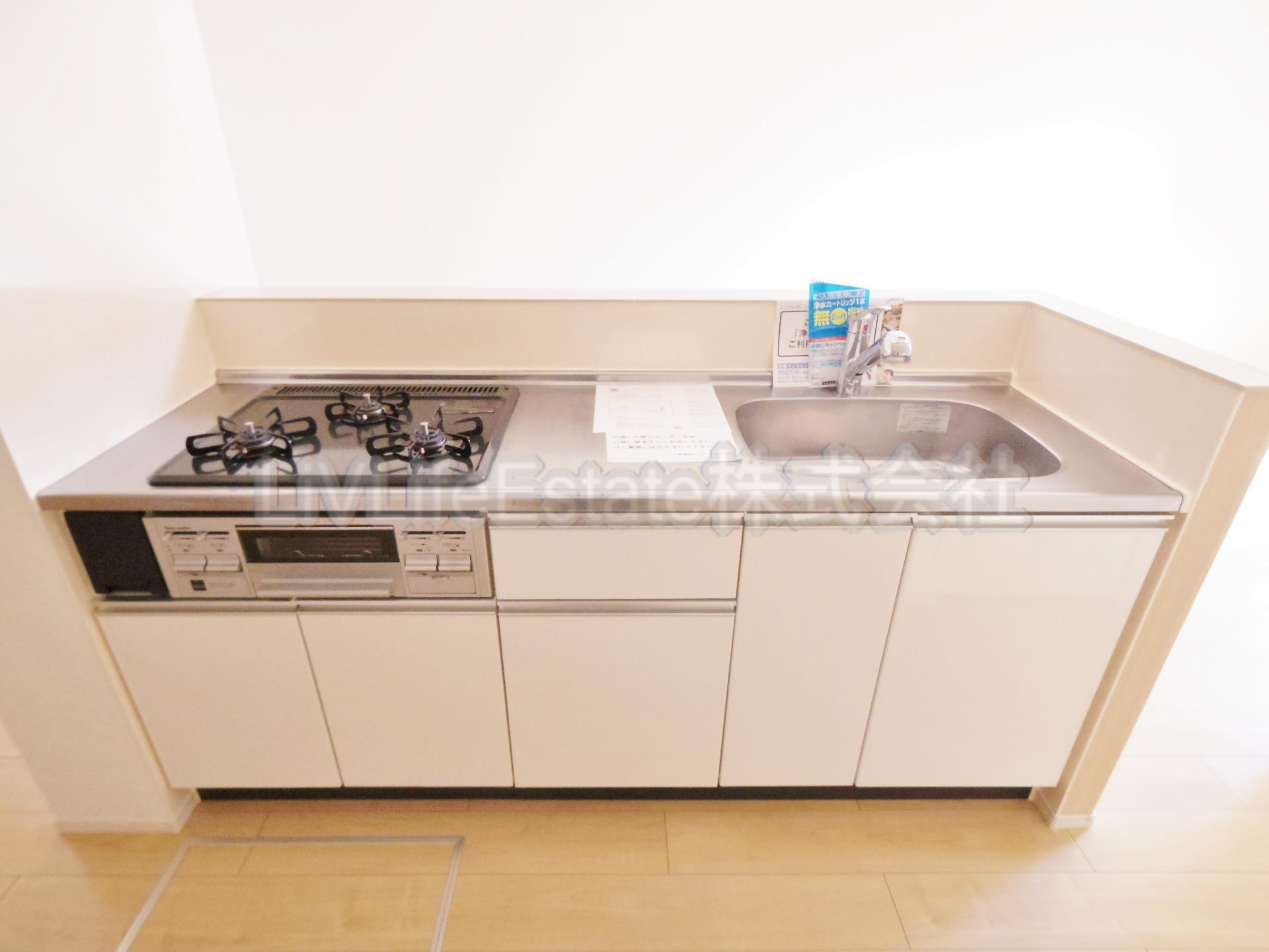 エテルノのキッチン|同仕様写真