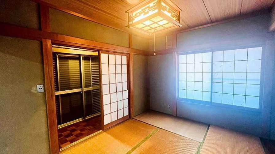西宮市宝生ヶ丘一丁目　貸家の寝室|落ち着いて過ごせるお部屋なので、寝室にいかがでしょうか