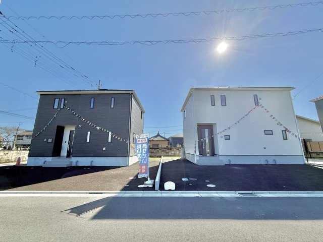川越市菅間　新築戸建の前面道路含む現地写真