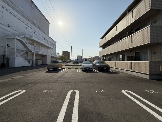 グランフェリオⅡの駐車場