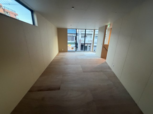相川2丁目店舗事務所