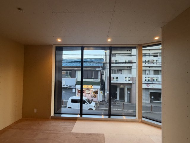 相川2丁目店舗事務所