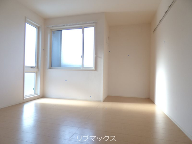 【寝室】Rana Court