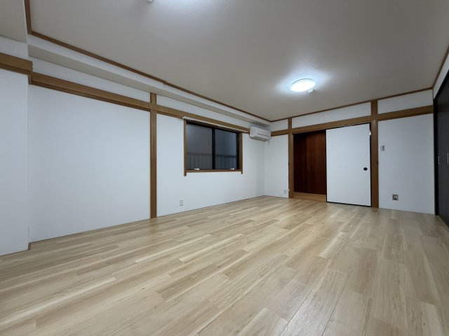 エルハイツの寝室