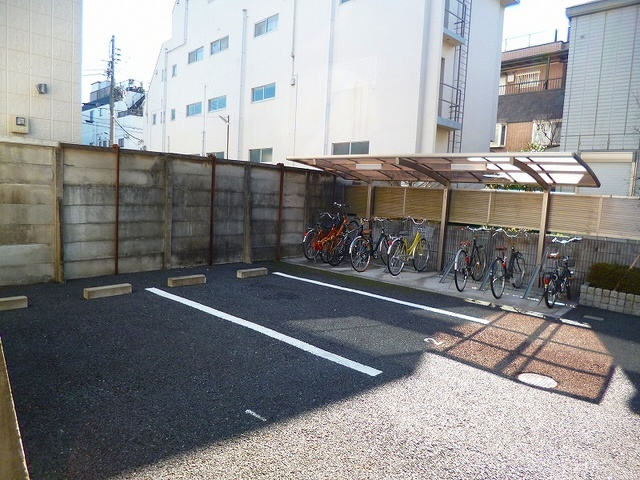 ヴィラ・アクシスのその他共用部分|★入居者専用　駐輪場★
