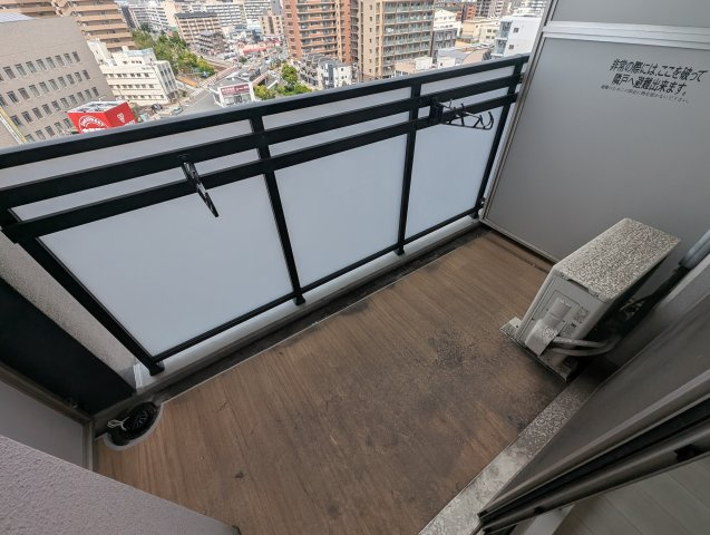 エスリード大阪プライムゲートのバルコニー