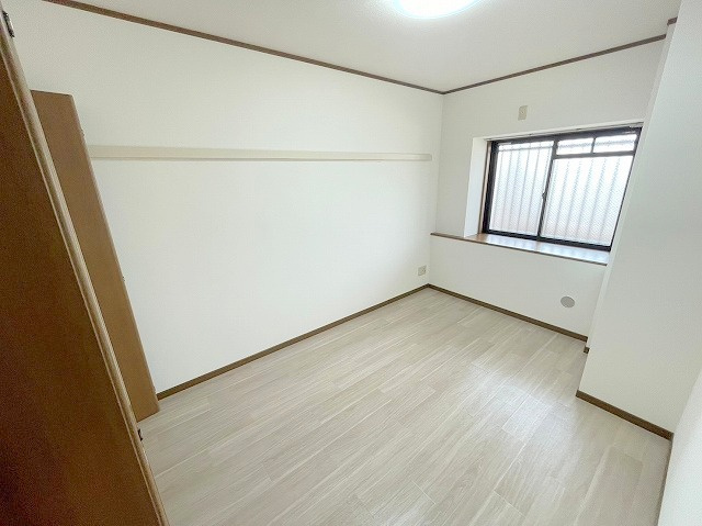 淀川ハイライフマンションの洋室