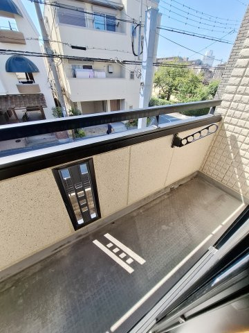 メゾン六番町のバルコニー
