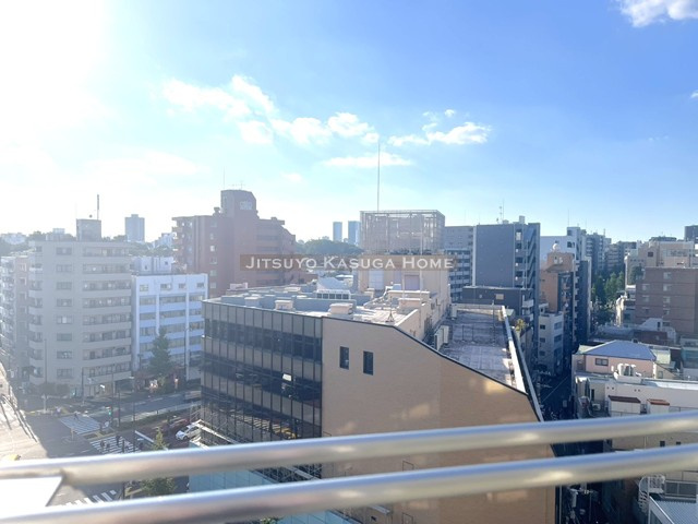 【バルコニー】