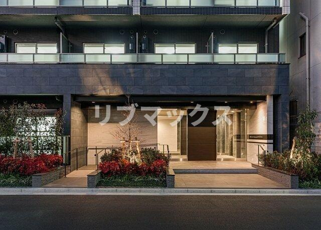 【エントランス】ガーラ・プレシャス横浜鶴見