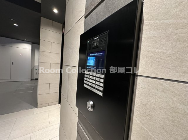 プレサンスTHE大須観音のエントランス