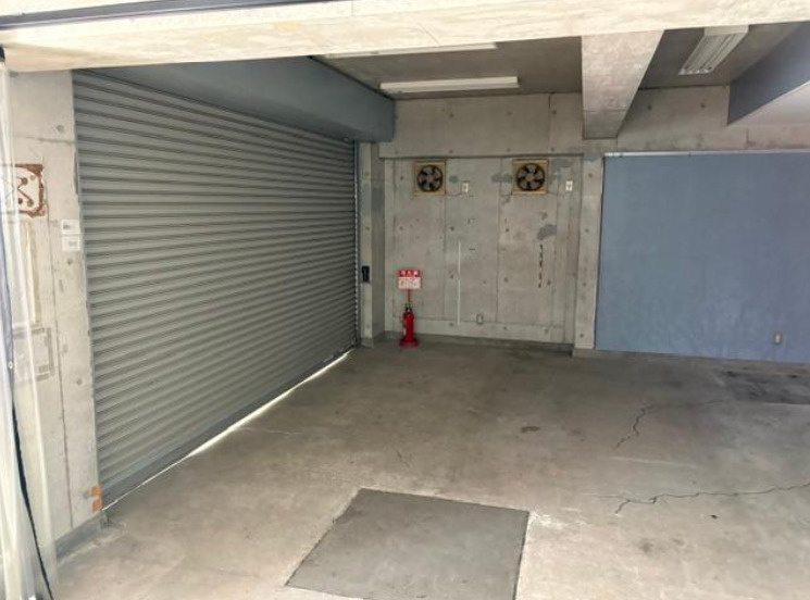 箕面市如意谷１丁目の店舗事務所