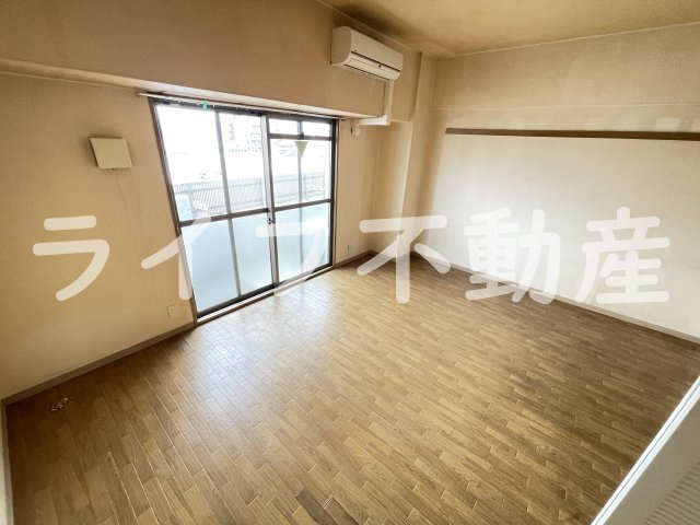 ビバス茨木の居間・リビング|居間です