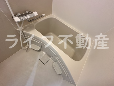 布施オーク5の浴室|きれいなお風呂です