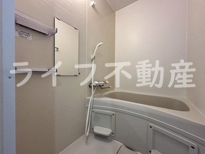 布施オーク5の浴室|ゆったり過ごせるお風呂です